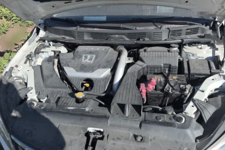 Used Luxgen 5 2015 1.8T Automatic ZhiZun Model Engine Bay