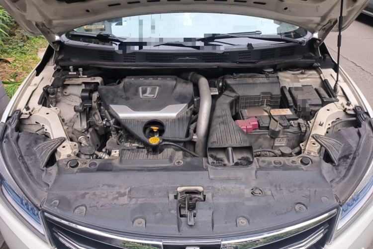 Used Luxgen 5 2015 1.8T Automatic Flagship Model Engine Bay
