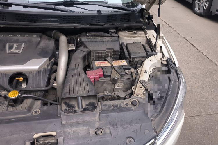Used Luxgen 5 2015 1.8T Automatic Flagship Model Engine Bay Left