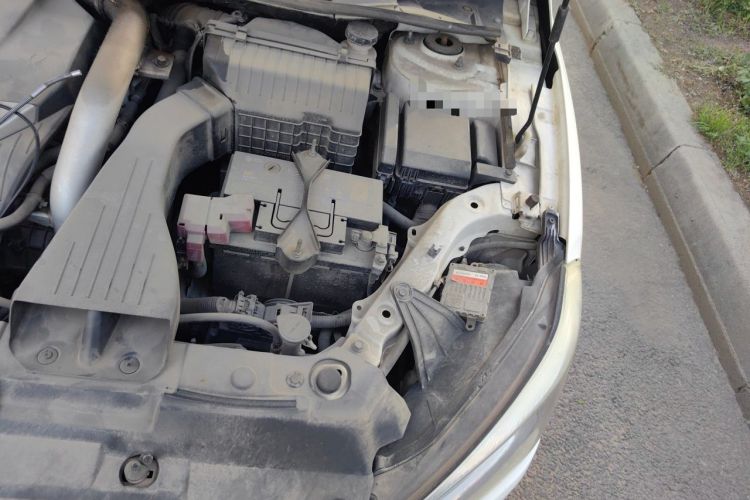 Used Luxgen 5 2015 1.8T Automatic Flagship Model Engine Bay Left