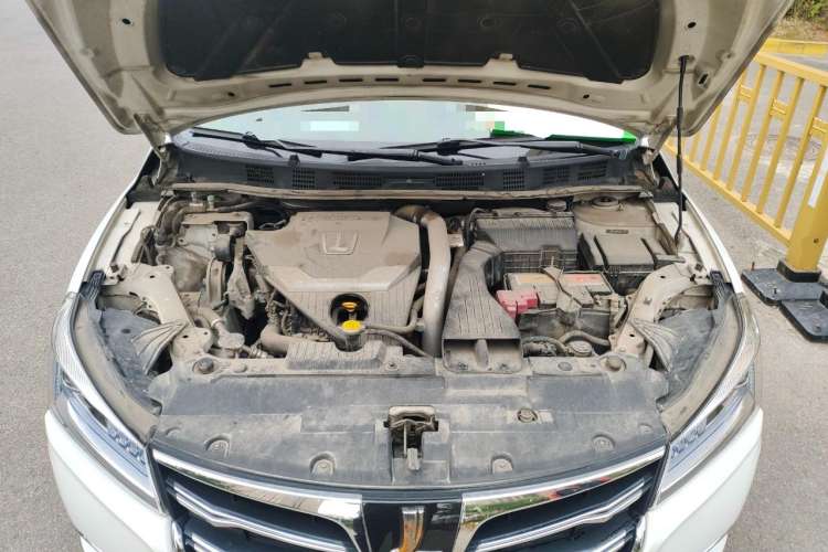 Used Luxgen 5 2015 1.8T Automatic Smart Model Engine Bay