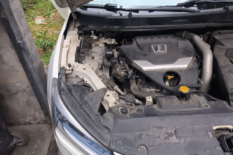 Used Luxgen 5 2015 1.8T Automatic Flagship Model Engine Bay Right