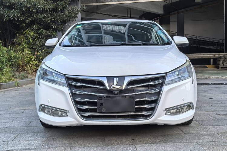 Used Luxgen 5 2015 1.8T Automatic ZhiZun Model Exterior 1