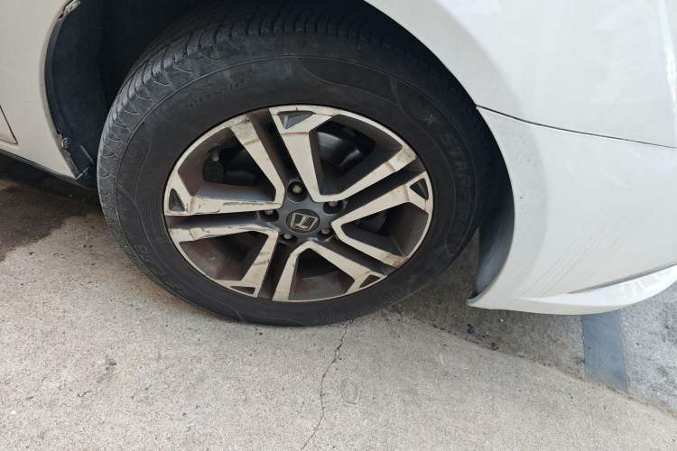 Used Luxgen 5 2015 1.8T Automatic ZhiZun Model Exterior 7