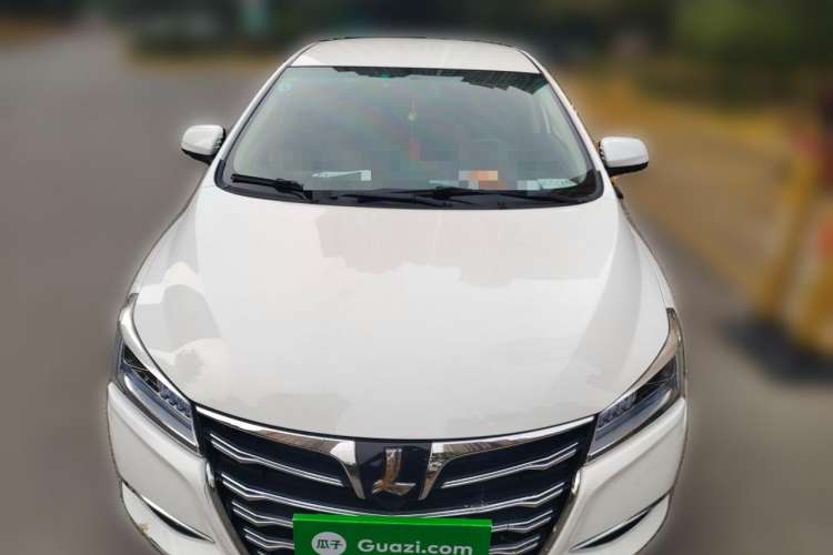 Used Luxgen 5 2015 1.8T Automatic Smart Model Front