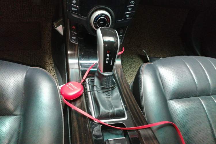Used Luxgen 5 2015 1.8T Automatic Flagship Model Gear Lever