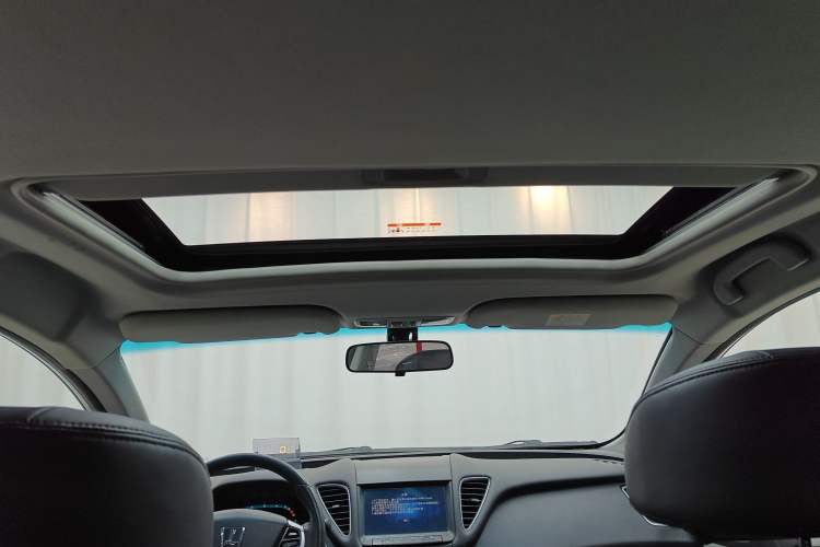 Used Luxgen 5 2015 1.8T Automatic Flagship Model Headliner