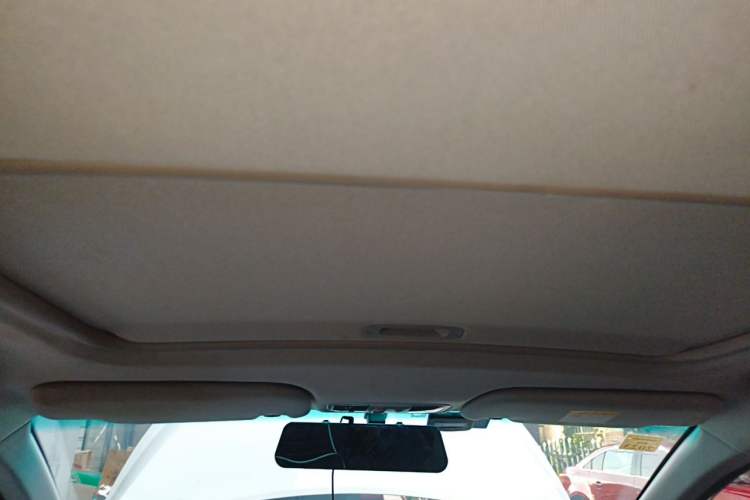 Used Luxgen 5 2015 1.8T Automatic ZhiZun Model Headliner