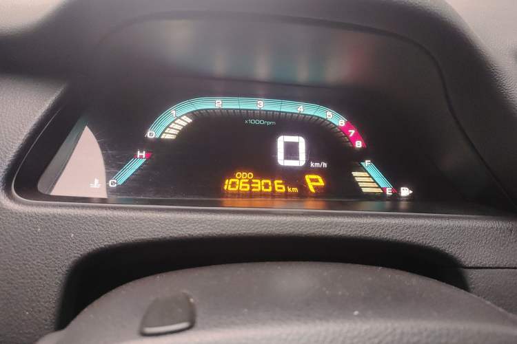 Used Luxgen 5 2015 1.8T Automatic Smart Model Instrument Cluster