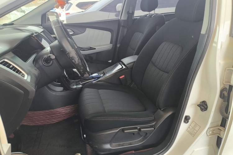 Used Luxgen 5 2015 1.8T Automatic Smart Model Left Front Seat