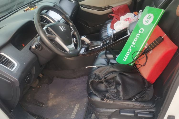 Used Luxgen 5 2015 1.8T Automatic ZhiZun Model Left Front Seat