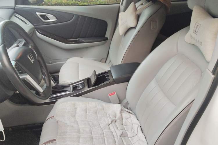 Used Luxgen 5 2015 1.8T Automatic ZhiZun Model Left Front Seat