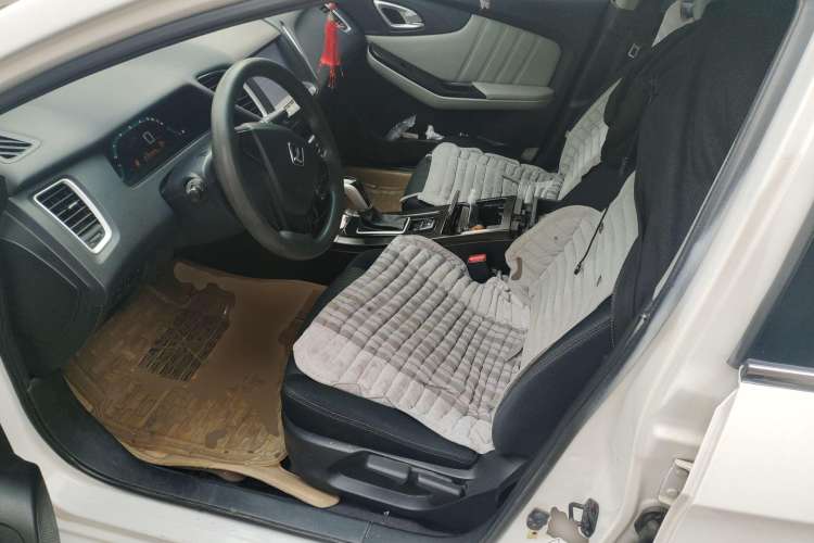 Used Luxgen 5 2015 1.8T Automatic Smart Model Left Front Seat