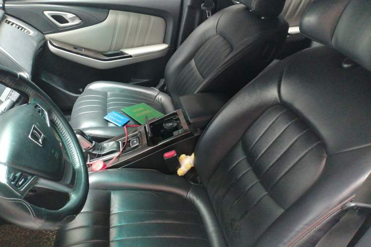 Used Luxgen 5 2015 1.8T Automatic Flagship Model Left Front Seat