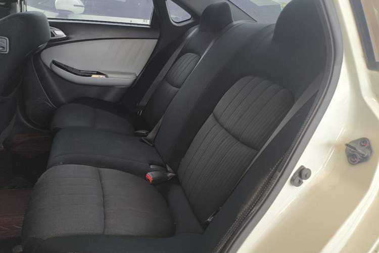 Used Luxgen 5 2015 1.8T Automatic Smart Model Left Rear Seat