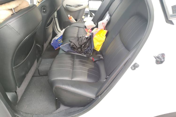 Used Luxgen 5 2015 1.8T Automatic ZhiZun Model Left Rear Seat