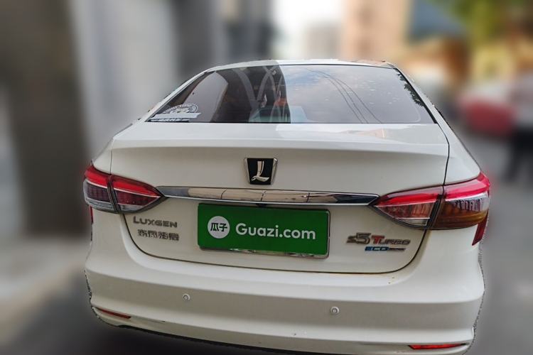 Used Luxgen 5 2015 1.8T Automatic ZhiZun Model Rear