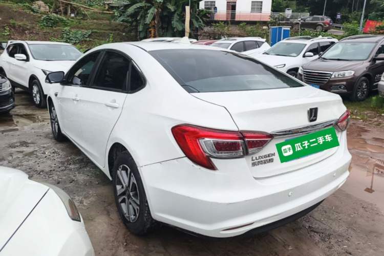 Used Luxgen 5 2015 1.8T Automatic ZhiZun Model Rear Left 45 Deg