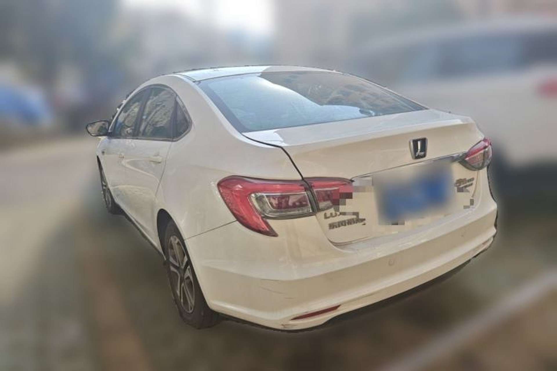 Used Luxgen 5 2015 1.8T Automatic ZhiZun Model Rear Left 45 Deg