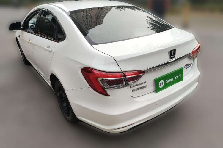 Used Luxgen 5 2015 1.8T Automatic Smart Model Rear Left 45 Deg
