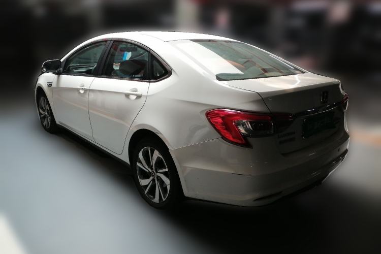 Used Luxgen 5 2015 1.8T Automatic Flagship Model Rear Left 45 Deg