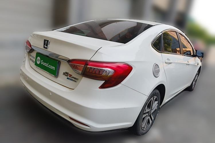 Used Luxgen 5 2015 1.8T Automatic ZhiZun Model Rear Right 45 Deg