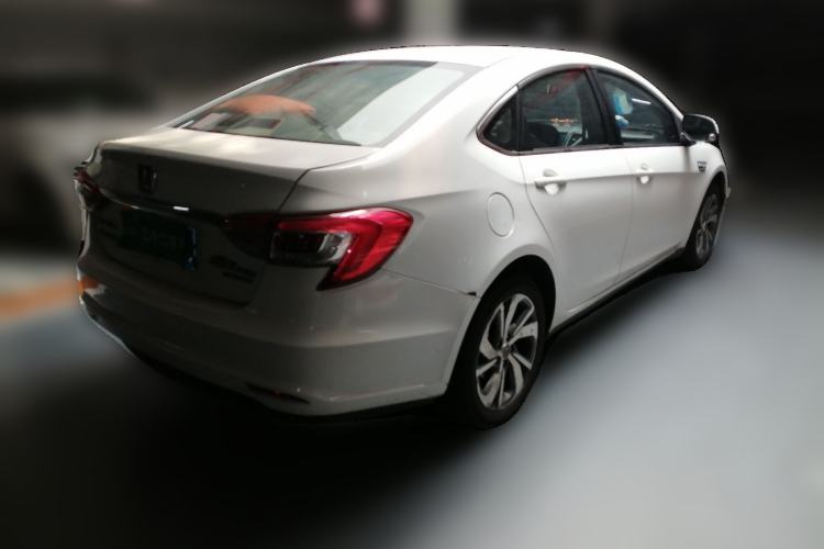 Used Luxgen 5 2015 1.8T Automatic Flagship Model Rear Right 45 Deg