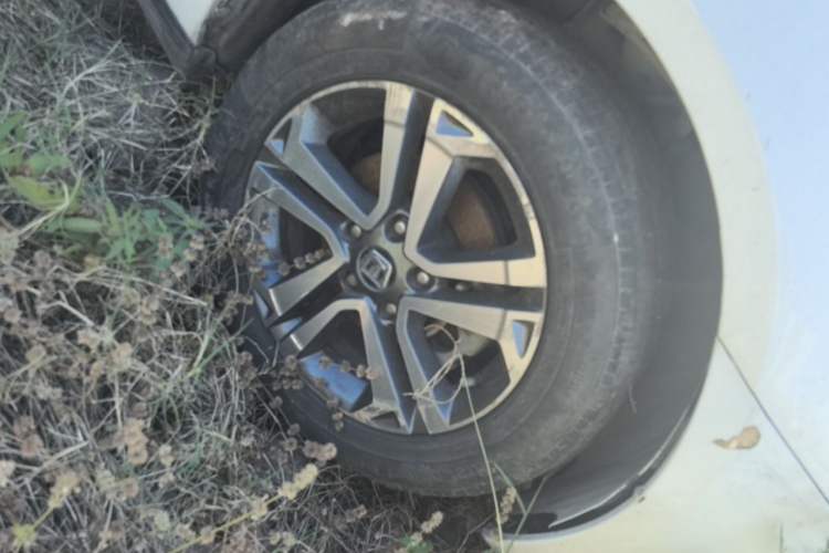Used Luxgen 5 2015 1.8T Automatic ZhiZun Model Right Front Wheel Hub