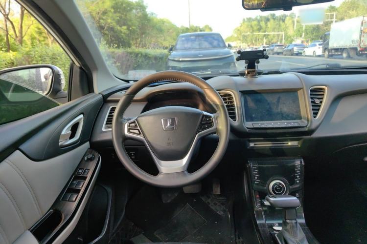 Used Luxgen 5 2015 1.8T Automatic Flagship Model Steering Wheel