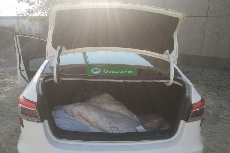 Used Luxgen 5 2015 1.8T Automatic ZhiZun Model Trunk