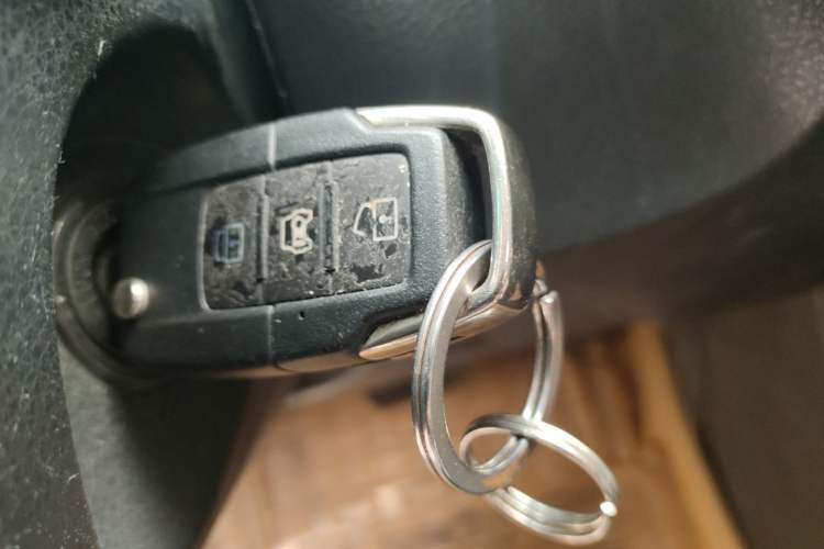 Used Luxgen 5 2015 1.8T Automatic Smart Model Vehicle Key