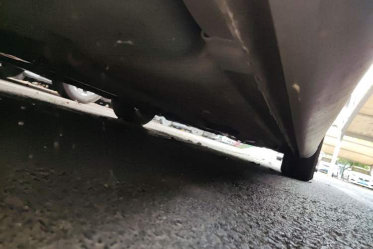Used Luxgen 5 2016 1.8T Automatic ZhiZun Model Chassis Rear Right