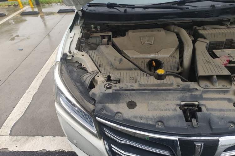 Used Luxgen 5 2016 1.8T Automatic ZhiZun Model Engine Bay Right