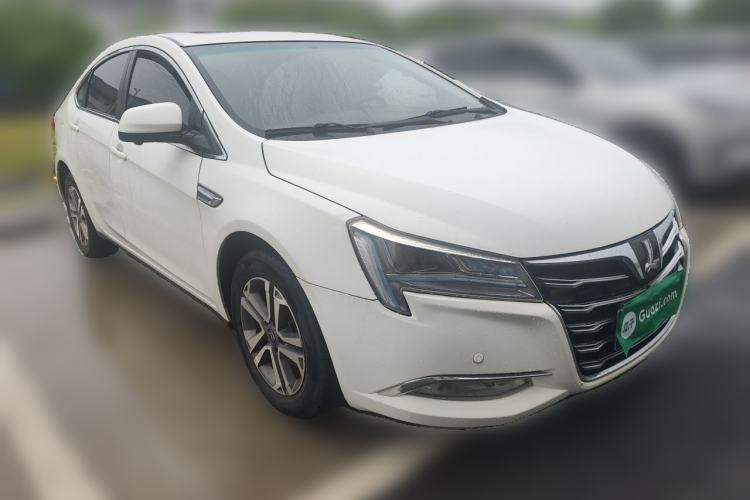 Used Luxgen 5 2016 1.8T Automatic ZhiZun Model Front Right 45 Deg
