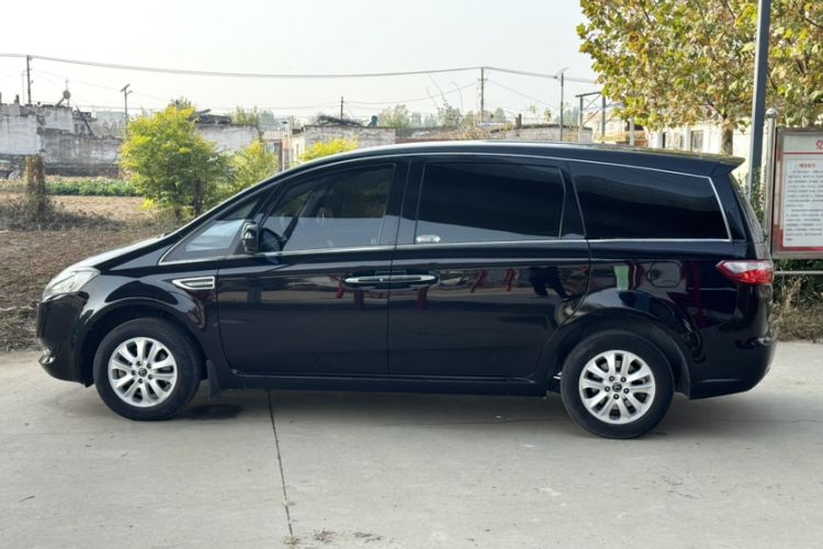 Used Luxgen Great 7 MPV 2016 2.0T Comfort Edition Exterior 3