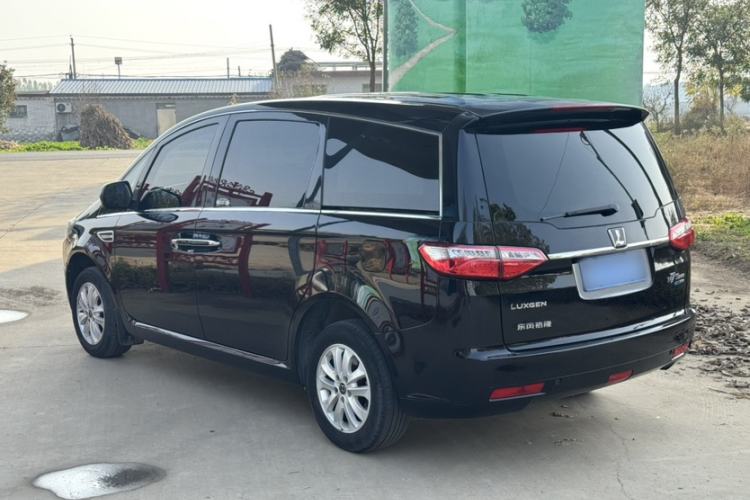 Used Luxgen Great 7 MPV 2016 2.0T Comfort Edition Exterior 4