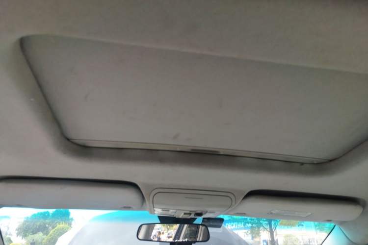 Used Luxgen Great 7 MPV 2013 2.0T Luxury Model Headliner
