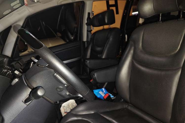 Used Luxgen Great 7 MPV 2013 2.0T Luxury Model Left Front Seat
