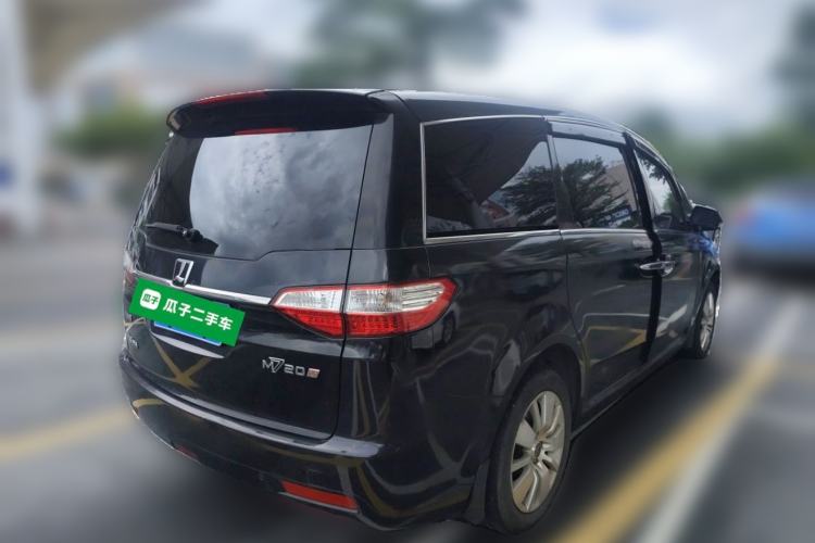 Used Luxgen Great 7 MPV 2013 2.0T Luxury Model Rear Right 45 Deg