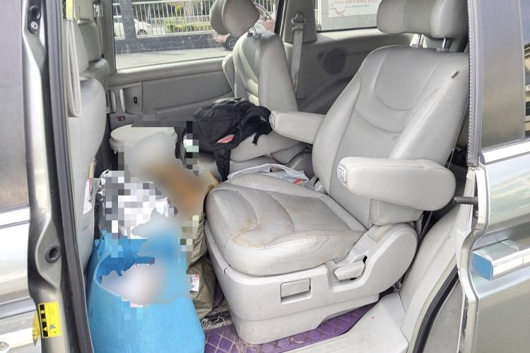 Used Luxgen Great 7 MPV 2013 2.0T Elite Edition Left Rear Seat