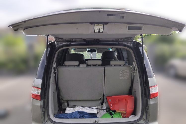 Used Luxgen Great 7 MPV 2013 2.0T Elite Edition Trunk