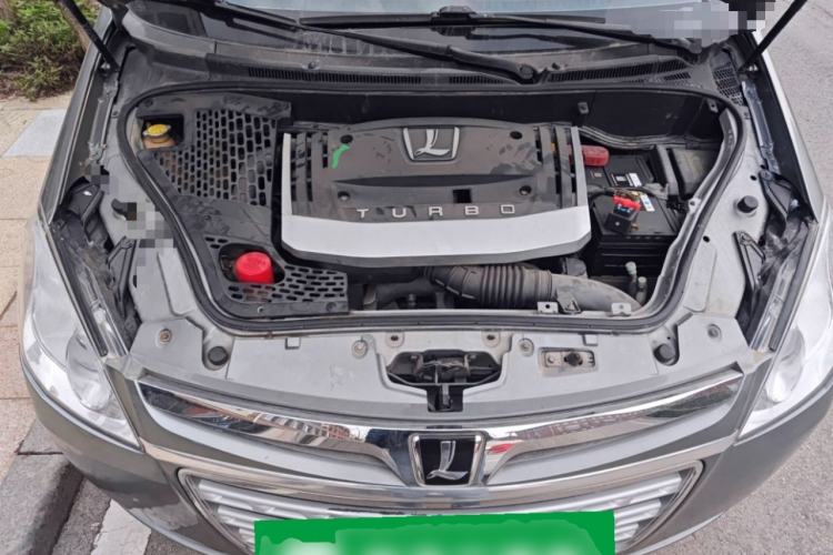 Used Luxgen Great 7 MPV 2013 2.0T Business Model Engine Bay