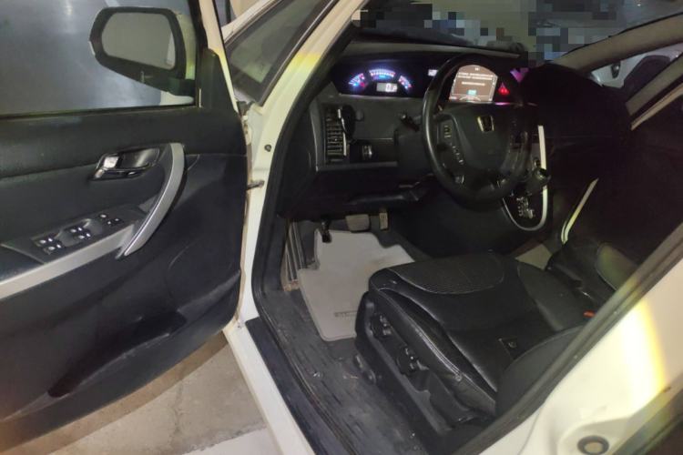 Used Luxgen Great 7 MPV 2013 2.0T Luxury Model Driver Seat