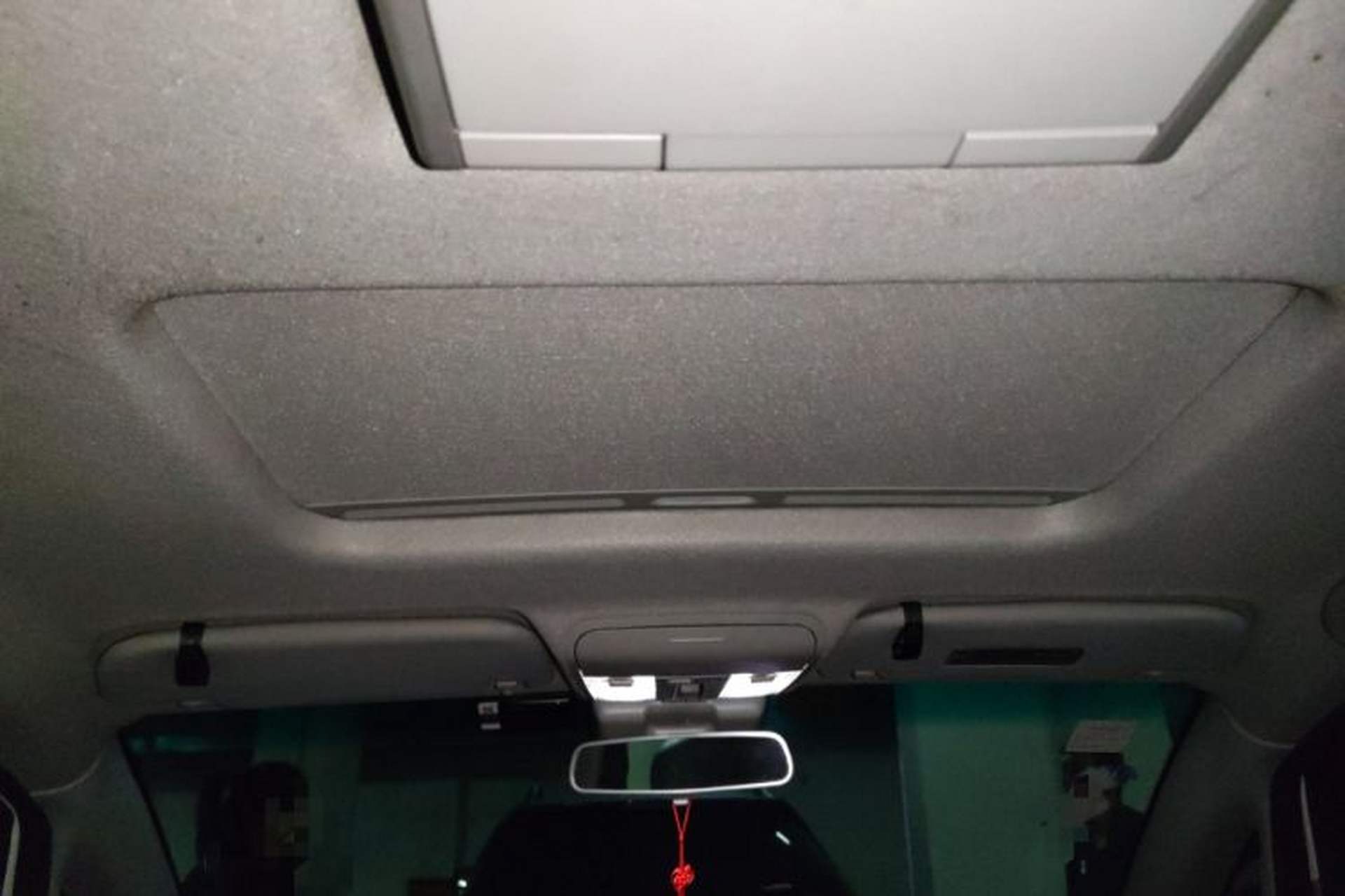 Used Luxgen Great 7 MPV 2013 2.0T Executive Model Headliner