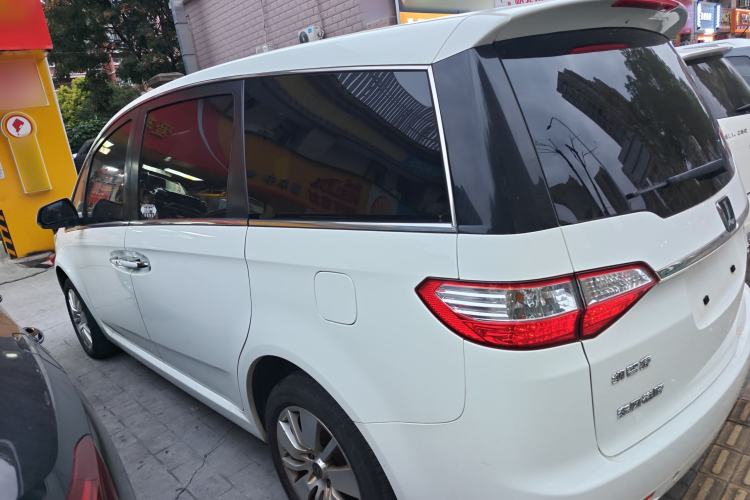Used Luxgen Great 7 MPV 2013 2.0T Executive Model Left Side