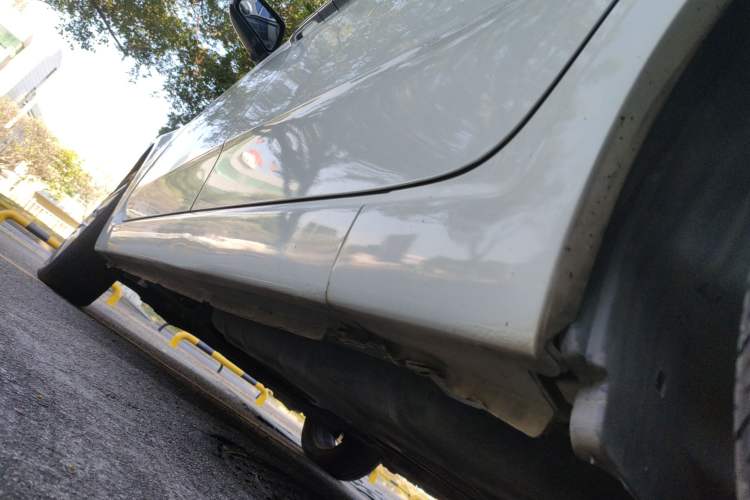 Used Luxgen Great 7 MPV 2013 2.0T Luxury Model Left Side Sill