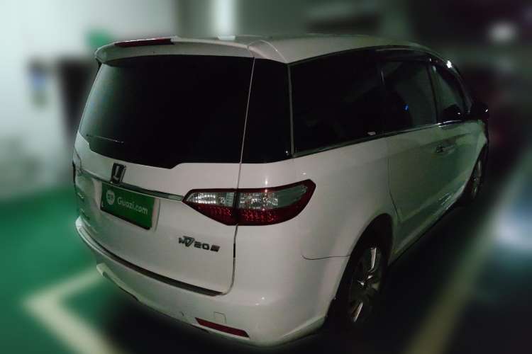 Used Luxgen Great 7 MPV 2013 2.0T Executive Model Rear Right 45 Deg
