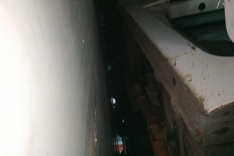 Used Luxgen Great 7 MPV 2013 2.0T Luxury Model Right Side Sill