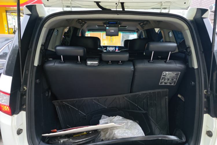 Used Luxgen Great 7 MPV 2013 2.0T Executive Model Trunk