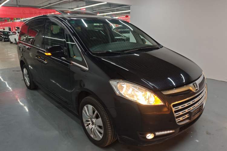 Used Luxgen Great 7 MPV 2015 2.0T Luxury Model Exterior 1